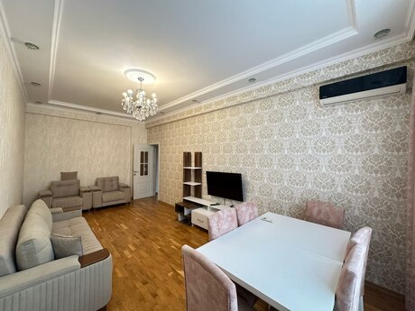 Elan №6425855 - Bakı, İnşaatçılar m., 2 otaqlı, 80 m², 6/18 mərtəbə