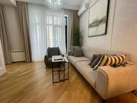 Kirayə 2 otaqlı mənzil, 80 m², Nizami: 1 900 ₼/ay 2