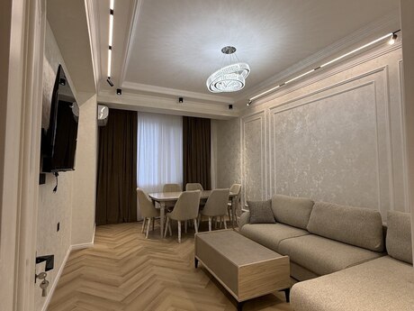 2 otaq · 80 m² · 2/15 mərtəbə, 20 Yanvar