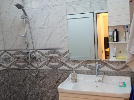 4 otaqlı həyət evi, 184 m², Güzdək: 91 900 ₼ 5