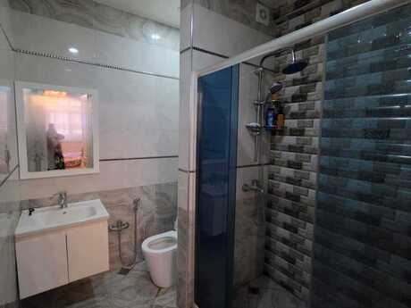 Kirayə 3 otaqlı mənzil, 137 m², Memar Əcəmi: 900 ₼/ay 2