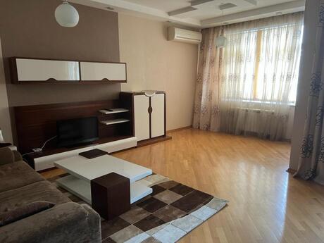 Объявление №6426024 - Баку, м. Азадлыг проспекти, 3-комн., 130 м², 8/16 этаж