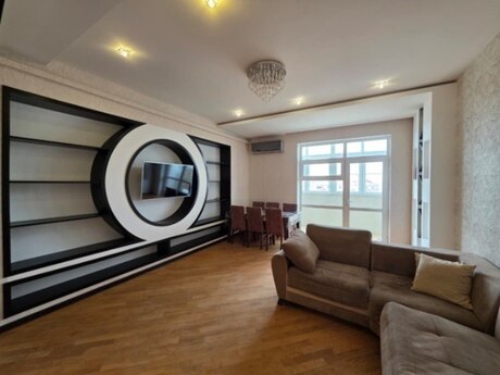 2 otaqlı mənzil, 72 m², Həzi Aslanov: 165 000 ₼ 3