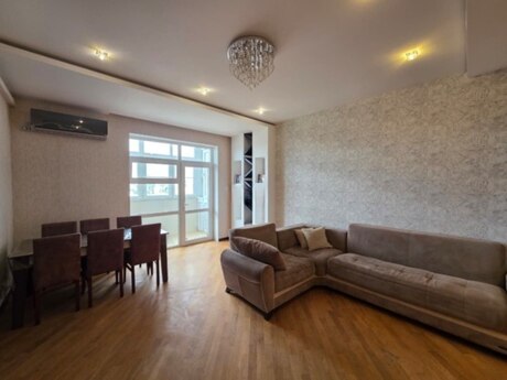 2 otaqlı mənzil, 72 m², Həzi Aslanov: 165 000 ₼ 5