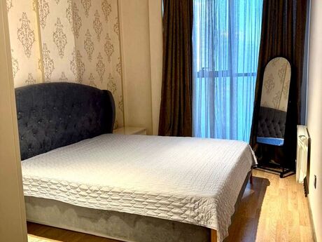 Kirayə 3 otaqlı mənzil, 130 m², 8 Noyabr: 1 000 ₼/ay 4