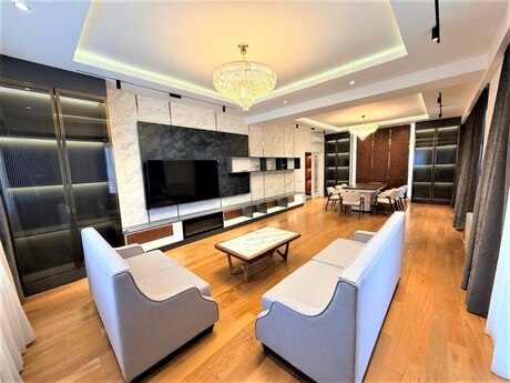 Kirayə 4 otaqlı mənzil, 250 m², Ağ şəhər: 5 000 ₼/ay 3