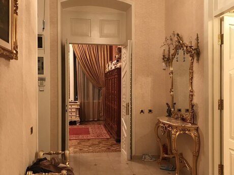 6 otaqlı mənzil, 290 m², Sahil: 1 150 000 ₼ 2