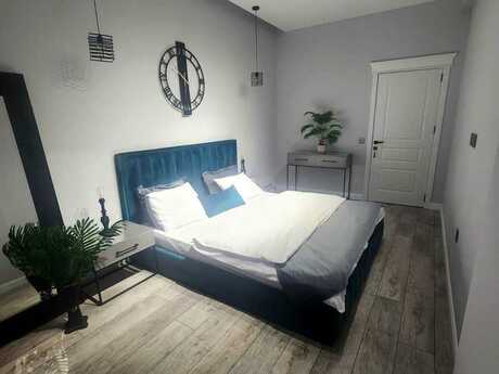 Kirayə 2 otaqlı mənzil, 110 m², 8 Noyabr: 1 000 ₼/ay 2