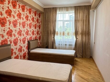 3 otaqlı mənzil, 115 m², İnşaatçılar: 258 000 ₼ 2