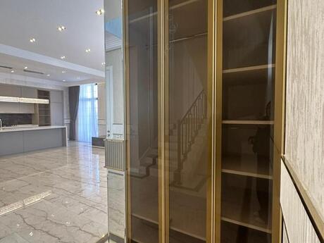 5 otaqlı həyət evi, 300 m², Mərdəkan: 519 900 ₼ 3