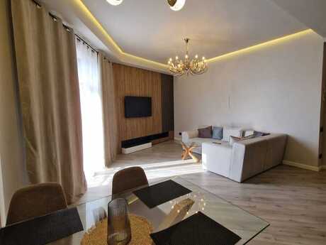 Kirayə 3 otaqlı mənzil, 95 m², Şah İsmayıl Xətai: 2 000 ₼/ay 4