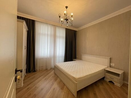 Kirayə 2 otaqlı mənzil, 83 m², İnşaatçılar: 850 ₼/ay 3