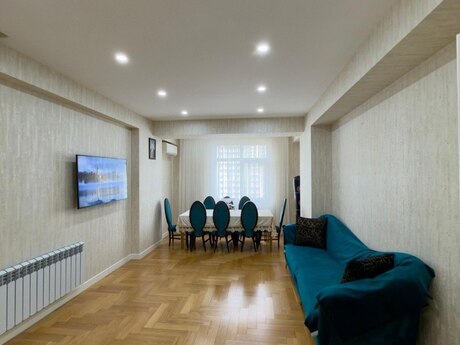 5-room apartment, 201 m², Nərimanov: 615 000 ₼ 4
