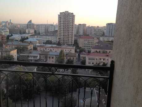Kirayə 3 otaqlı mənzil, 140 m², Nəriman Nərimanov: 1 000 ₼/ay 3