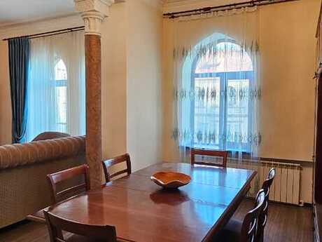 Аренда: 4-комнатная квартира, 150 м², Sahil: 1 800 ₼/мес 3