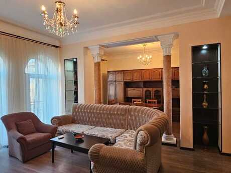 Аренда: 4-комнатная квартира, 150 м², Sahil: 1 800 ₼/мес 4