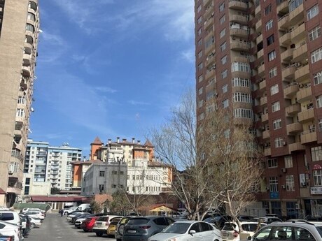 4 otaqlı mənzil, 200 m², Nərimanov: 460 000 ₼ 4