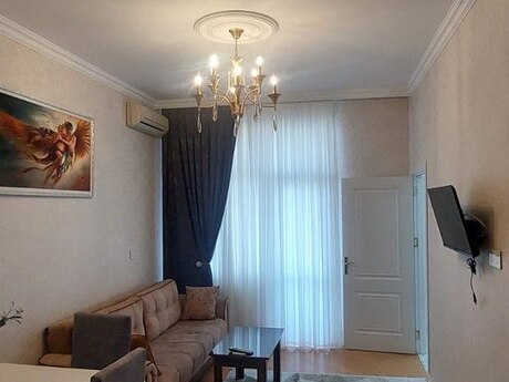 2-комн. · 71 m² · 12/17 этаж, Neftçilər