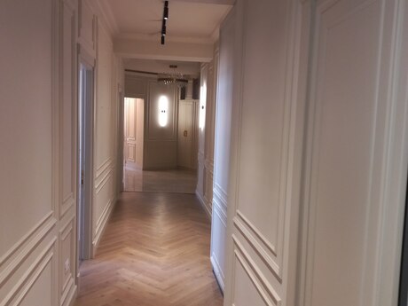 5 otaqlı mənzil, 260 m², Elmlər Akademiyası: 702 000 ₼ 2