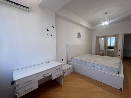 Kirayə 3 otaqlı mənzil, 105 m², Elmlər Akademiyası: 1 100 ₼/ay 2