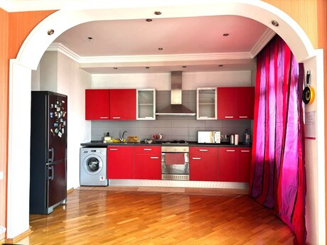 2 otaqlı mənzil, 92 m², Nərimanov: 274 000 ₼ 5