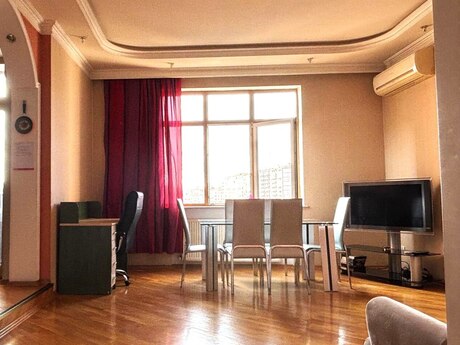 2 otaqlı mənzil, 92 m², Nərimanov: 274 000 ₼ 2