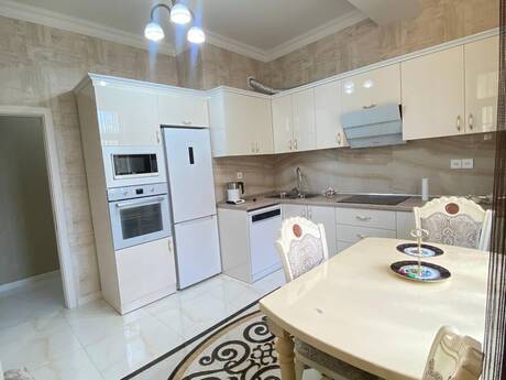 2-room apartment for rent, 90 m², Renessans Palace: 1 500 ₼/mo 4