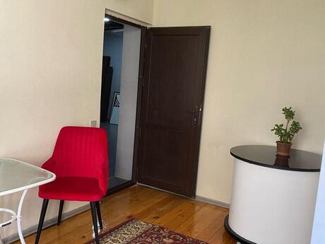 Сдаётся 7-комнатный дом, Gənclik, 500 м², 2 800 AZN/мес, фото 2 / 12