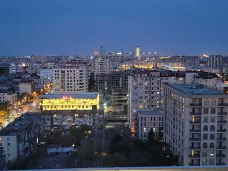 Elan №6426431 - Bakı, Nəsimi r., 2 otaqlı, 80 m², 16/17 mərtəbə