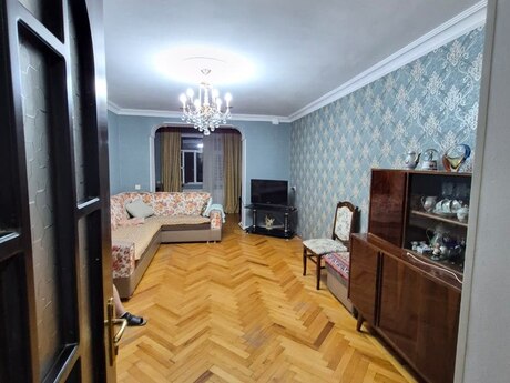 Объявление №6426441 - Баку, м. Элмляр Академиясы, 3-комн., 85 м², 3/5 этаж
