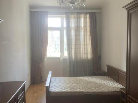 Kirayə 3 otaqlı mənzil, 140 m², Nizami: 1 200 ₼/ay 5