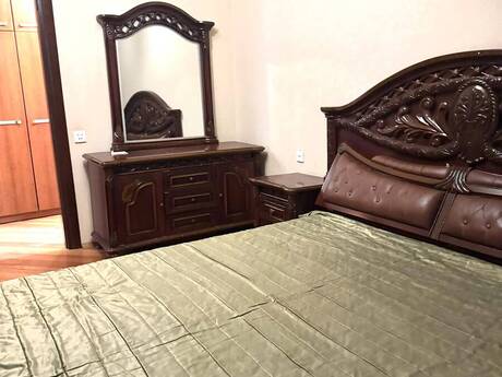Elan №6426497 - Bakı, Yeni Yasamal q., 2 otaqlı, 92 m², 13/18 mərtəbə