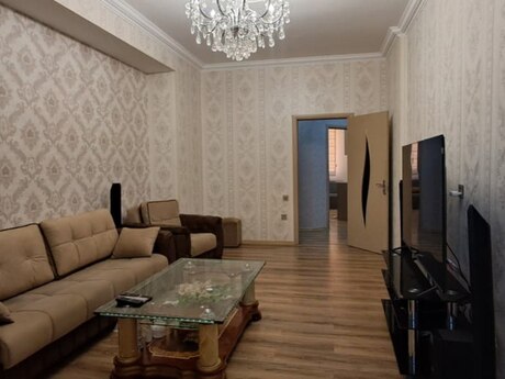 3 otaqlı mənzil, 115 m², Bakıxanov: 249 000 ₼ 2