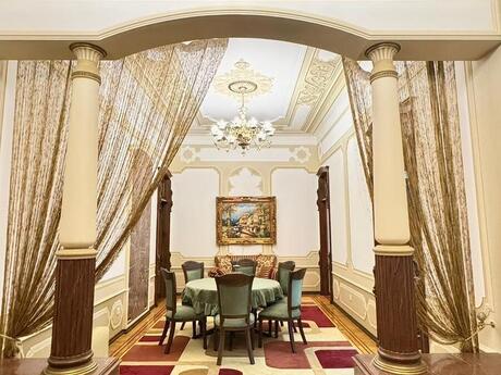 Kirayə 3 otaqlı mənzil, 231 m², Sahil: 3 500 ₼/ay 2