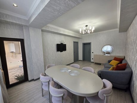 Kirayə 3 otaqlı mənzil, 97 m², Nərimanov: 1 150 ₼/ay 2