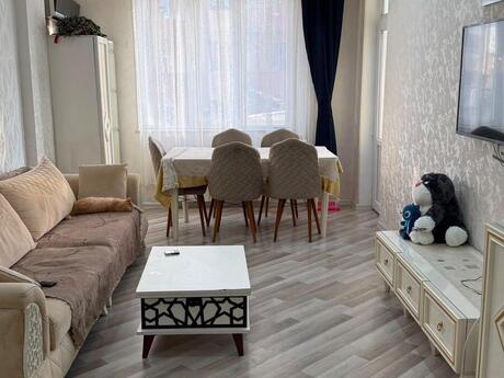 Объявление №6426621 - Баку, м. Ази Асланов, 2-комн., 90 м², 2/16 этаж