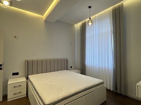 Kirayə 3 otaqlı mənzil, 130 m², Nəsimi: 1 350 ₼/ay 2