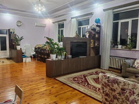 9 otaqlı həyət evi, 500 m², Nəsimi: 650 000 ₼ 4