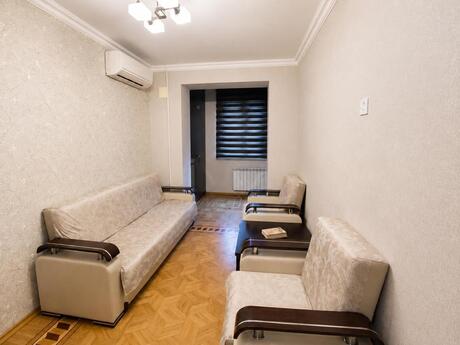 3-комнатная квартира, 75 м², Sahil: 300 000 ₼ 3