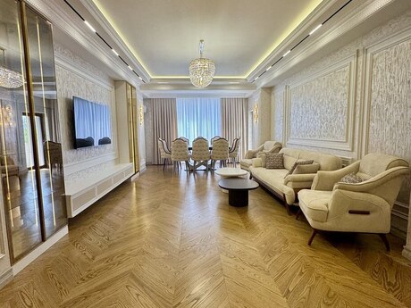 Объявление №6426654 - Баку, Наримановский  р., 4-комн., 235 м², 4/17 этаж