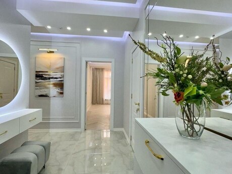 4 otaqlı mənzil, 130 m², Xətai: 430 000 ₼ 2