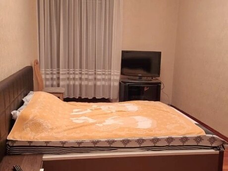 Аренда: 1-комнатная квартира, 40 м², Sahil: 700 ₼/мес 3
