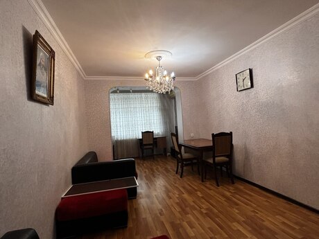 2-room apartment for rent, 55 m², İnşaatçılar: 650 ₼/mo 2
