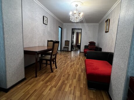 2-room apartment for rent, 55 m², İnşaatçılar: 650 ₼/mo 3
