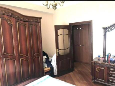 Kirayə 2 otaqlı mənzil, 80 m², İnşaatçılar: 700 ₼/ay 4