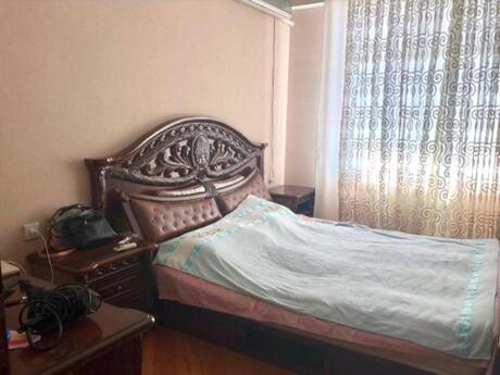 Kirayə 2 otaqlı mənzil, 80 m², İnşaatçılar: 700 ₼/ay 5