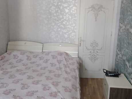 Объявление №6426860 - Баку, м. Ичеришехер, 2-комн., 70 м², 4/9 этаж