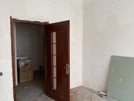 2 otaqlı mənzil, 80 m², İnşaatçılar: 250 000 ₼ 2