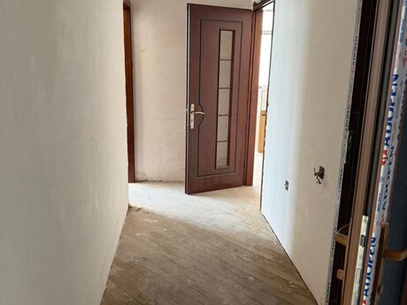 2 otaqlı mənzil, 80 m², İnşaatçılar: 250 000 ₼ 4