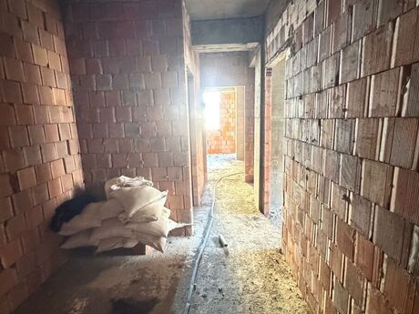 2 otaqlı mənzil, 74 m², Masazır: 80 000 ₼ 2